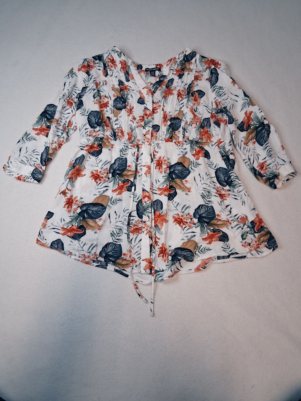 4/20$ ➡️ Hilary Radley White Floral Tie-Waist Blouse